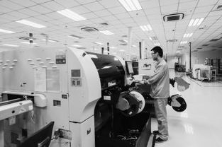 探訪智能工廠 技術開發驅動智慧顯威力，生產效率提升四成多